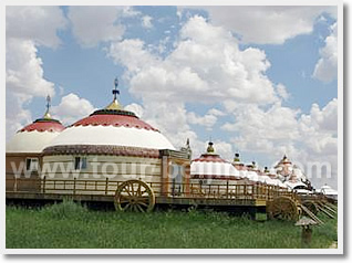 chariot yurts or deluxe yurts